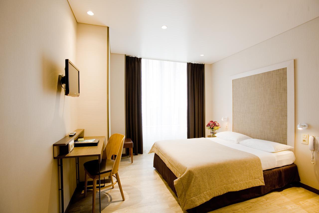 Double Room,665965290:JPEG